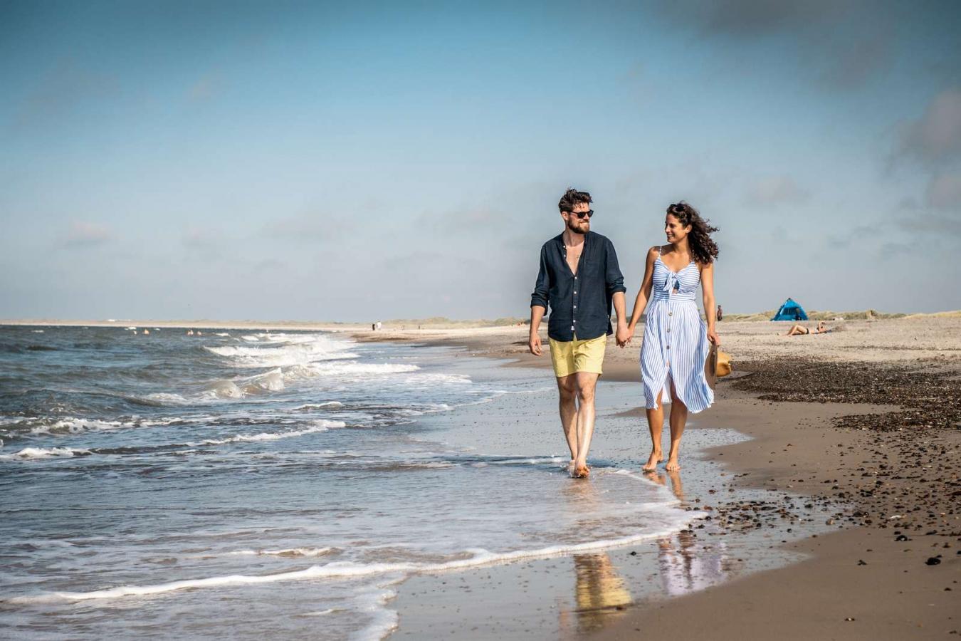Par ved stranden