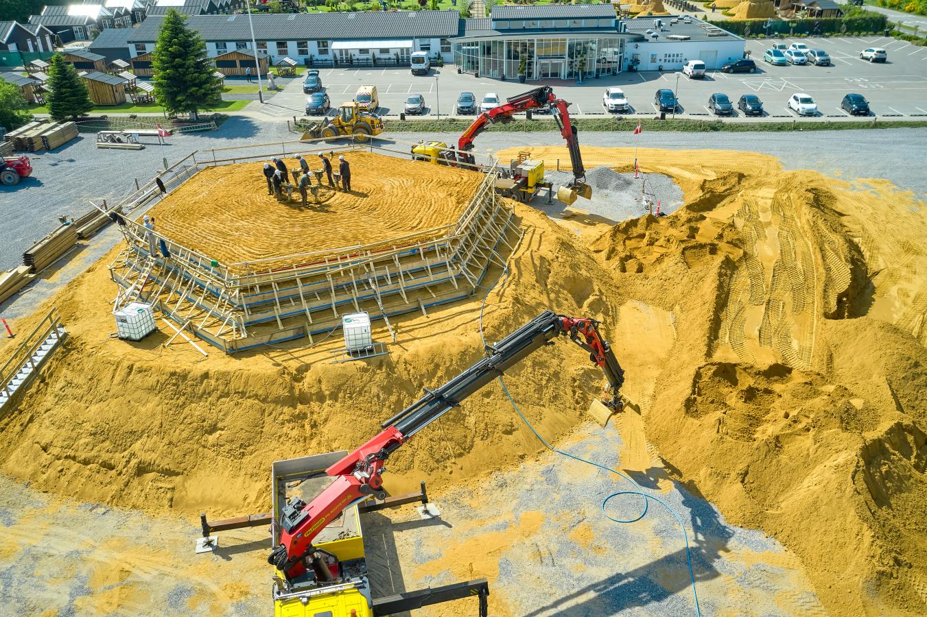 opførsel af verdens største sandslot
