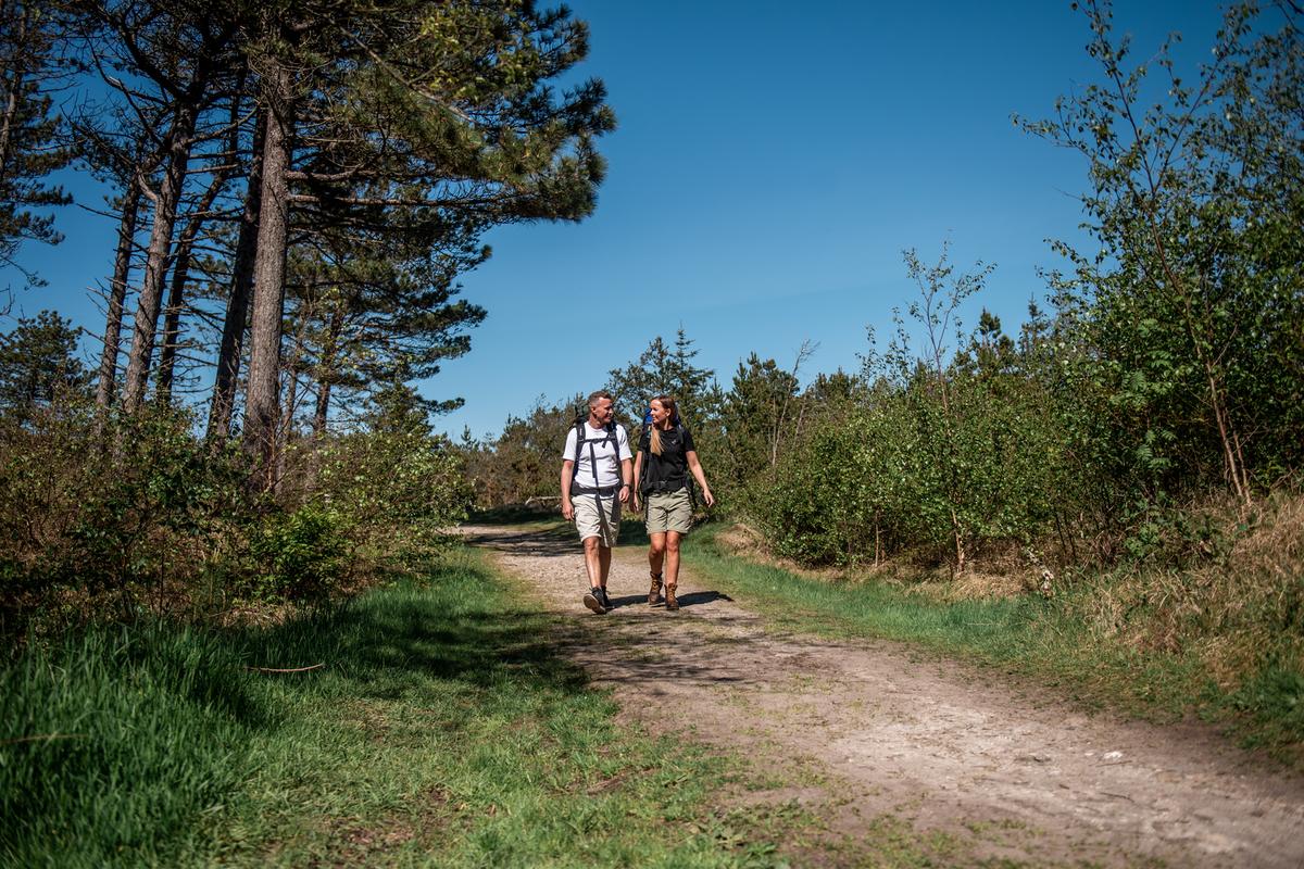 Par på vandretur