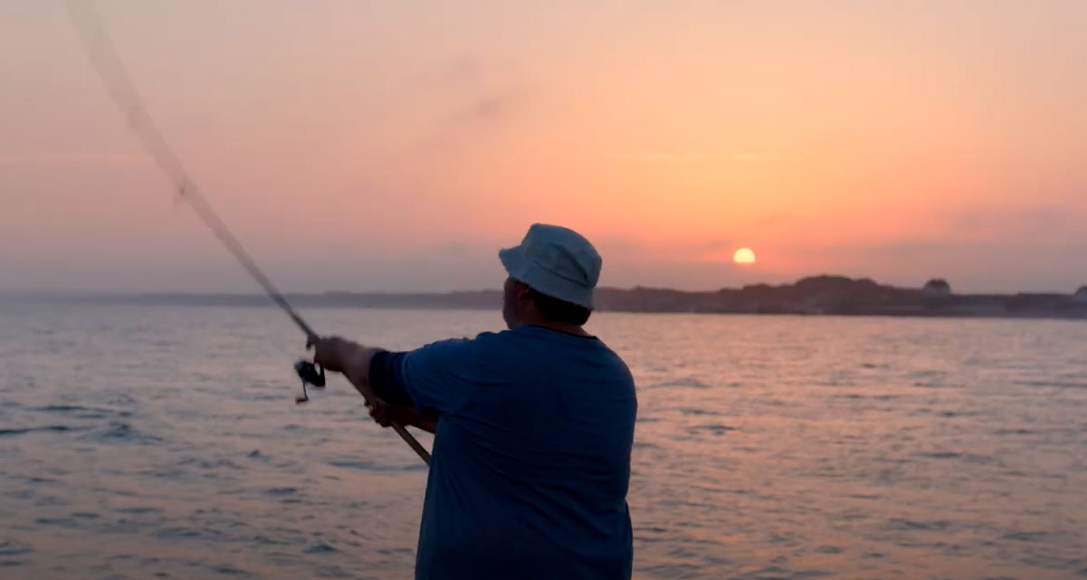 Lystfisker solopgang