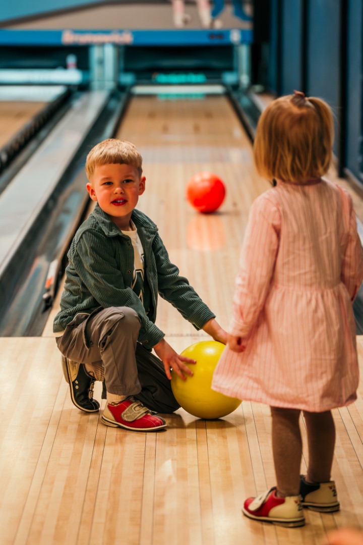 Action House - børnebowling